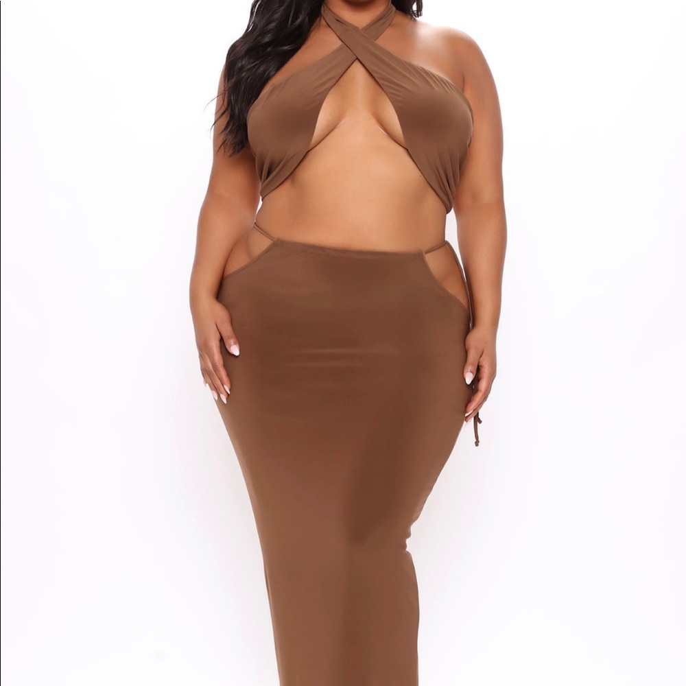 NWOT Sultry Fashion Two Piece Skirt Set